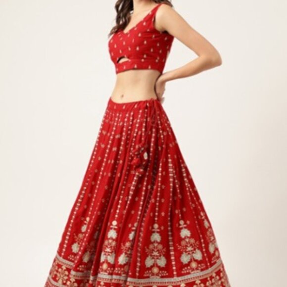 Khari Printed Lehenga, Blouse & Duppatta - Picture 7 of 8